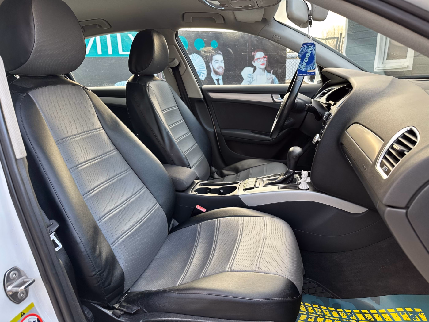 Audi A4 фото 15