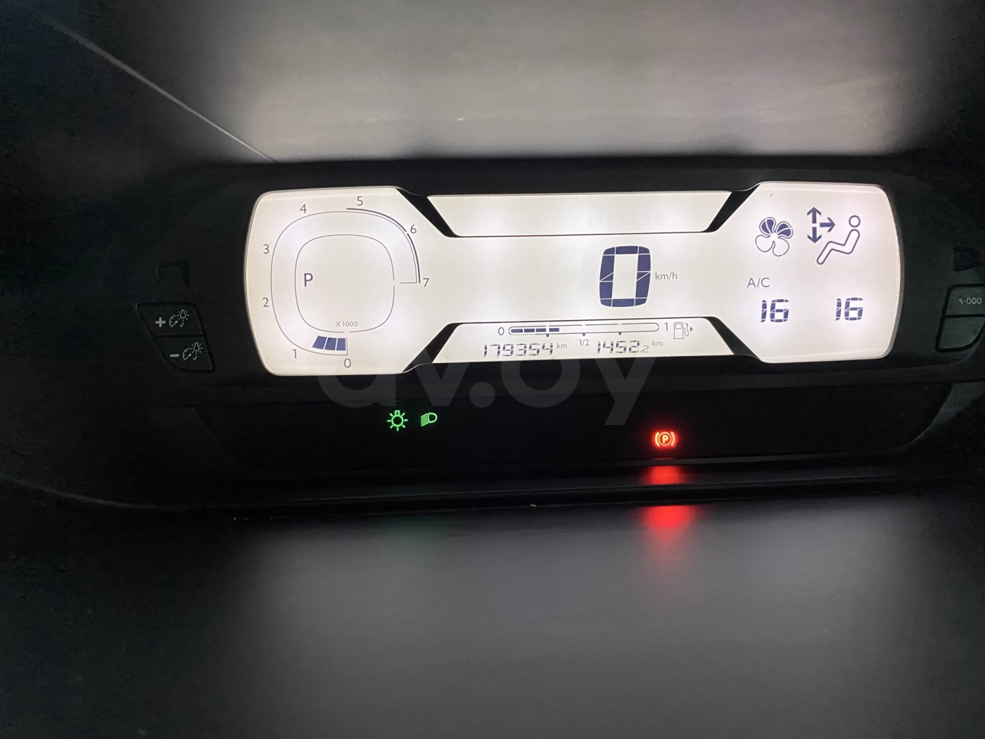 Citroen C4 Picasso фото 8