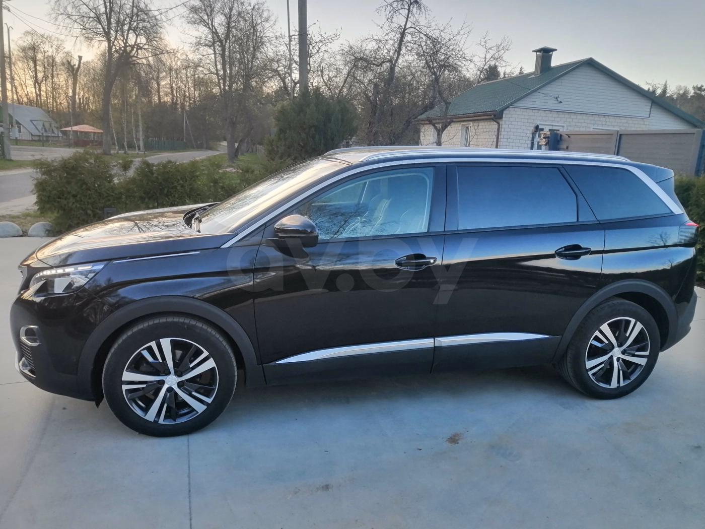 Peugeot 5008 фото 6
