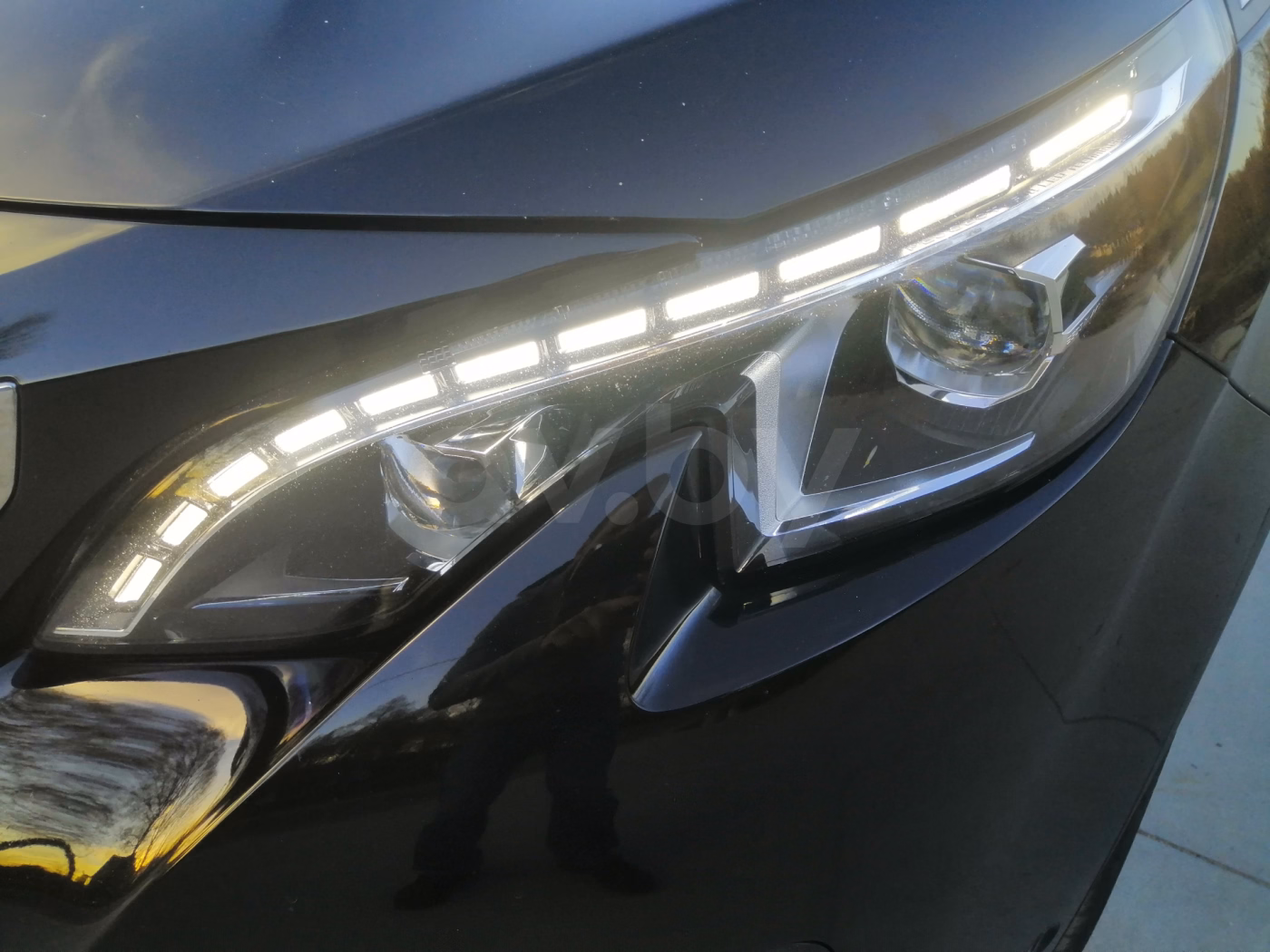 Peugeot 5008 фото 8