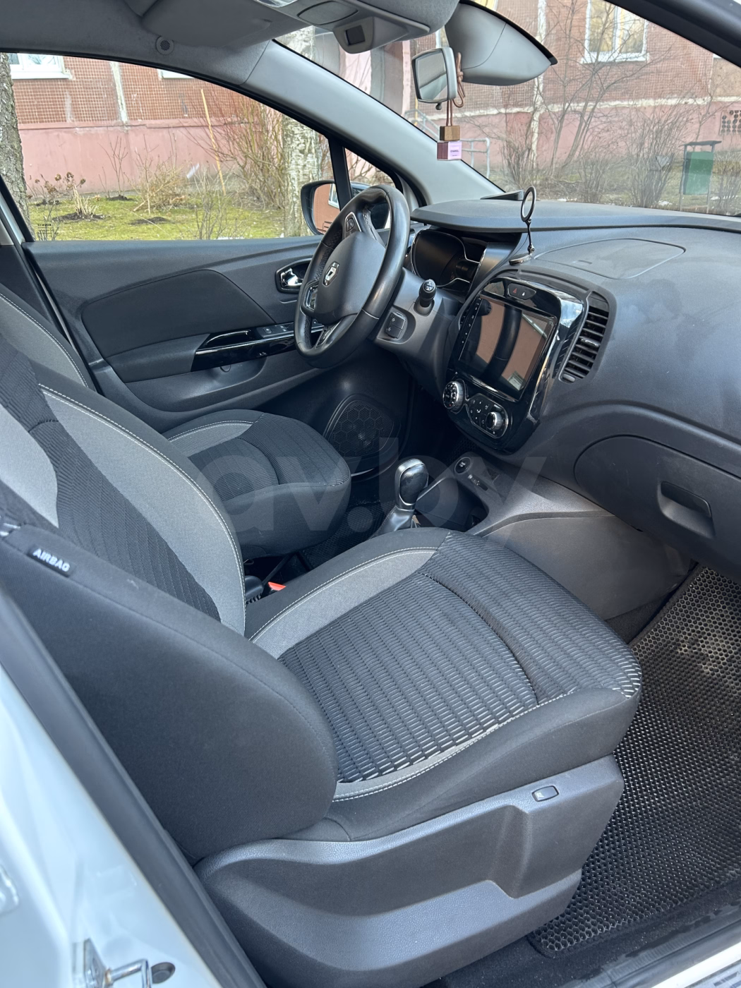 Renault Kaptur фото 13