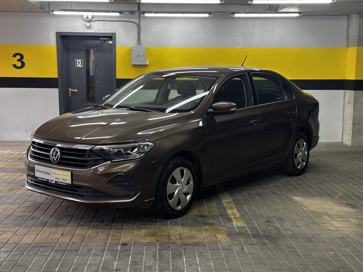 Volkswagen Polo Sedan фото 3