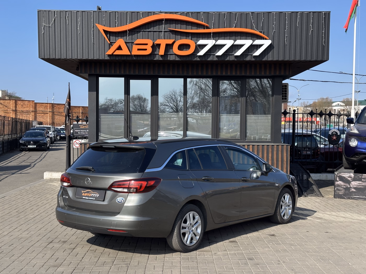 Opel Astra фото 2