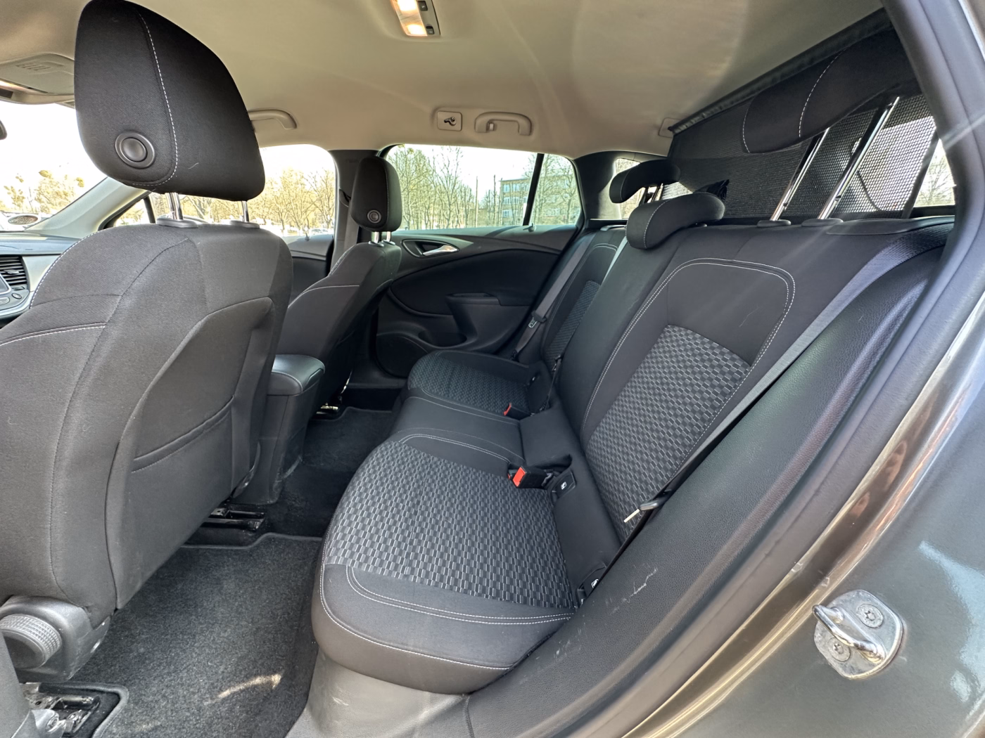 Opel Astra фото 11