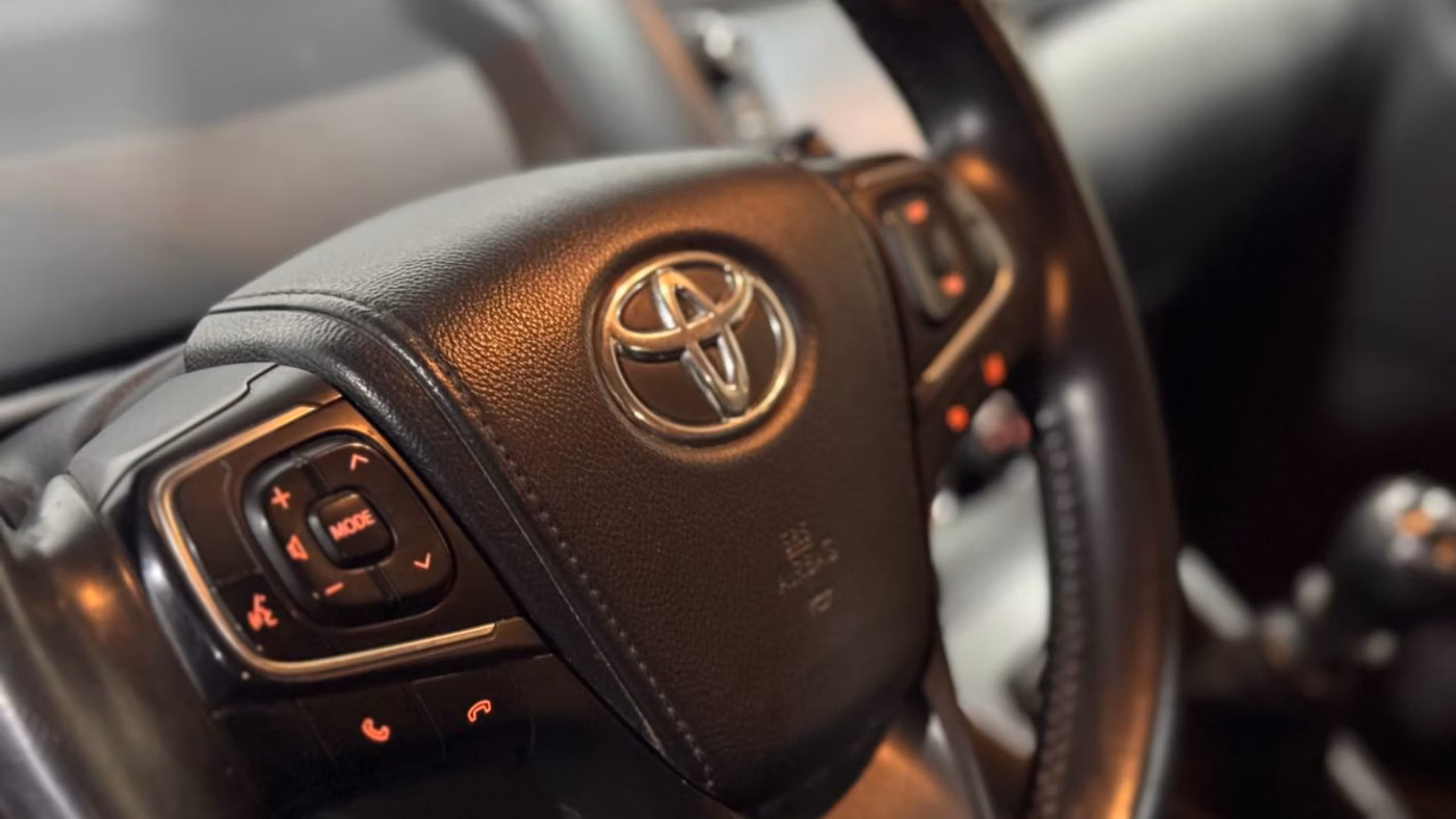 Toyota Verso фото 17