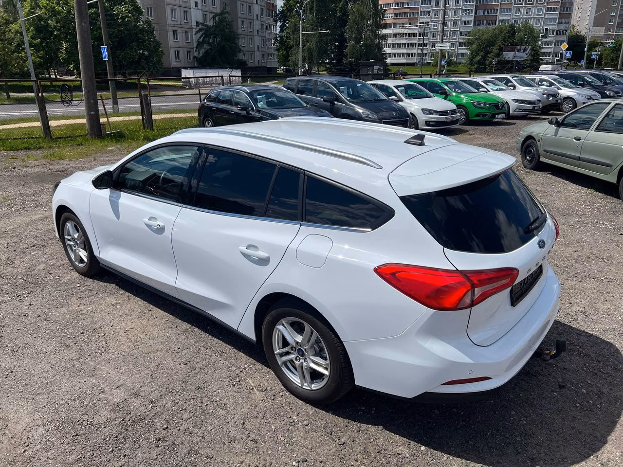 Ford Focus фото 10