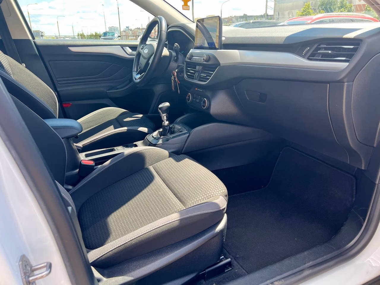 Ford Focus фото 18