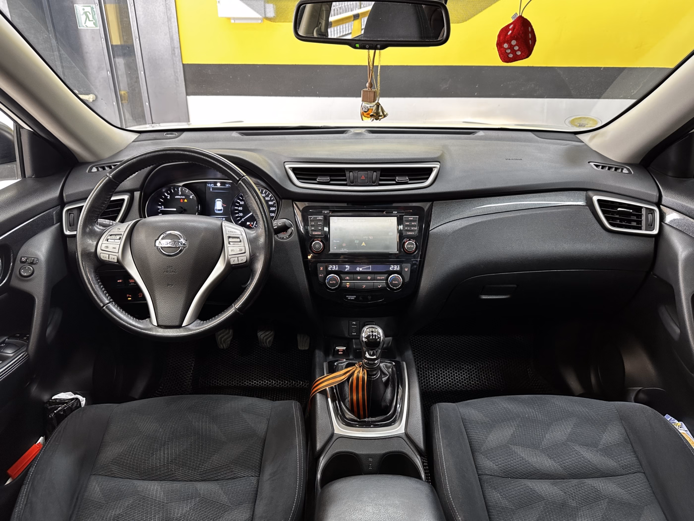 Nissan X-Trail фото 9