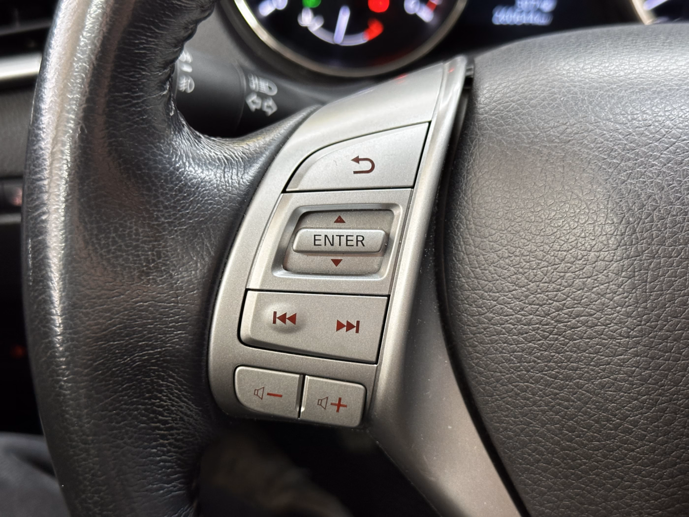 Nissan X-Trail фото 19