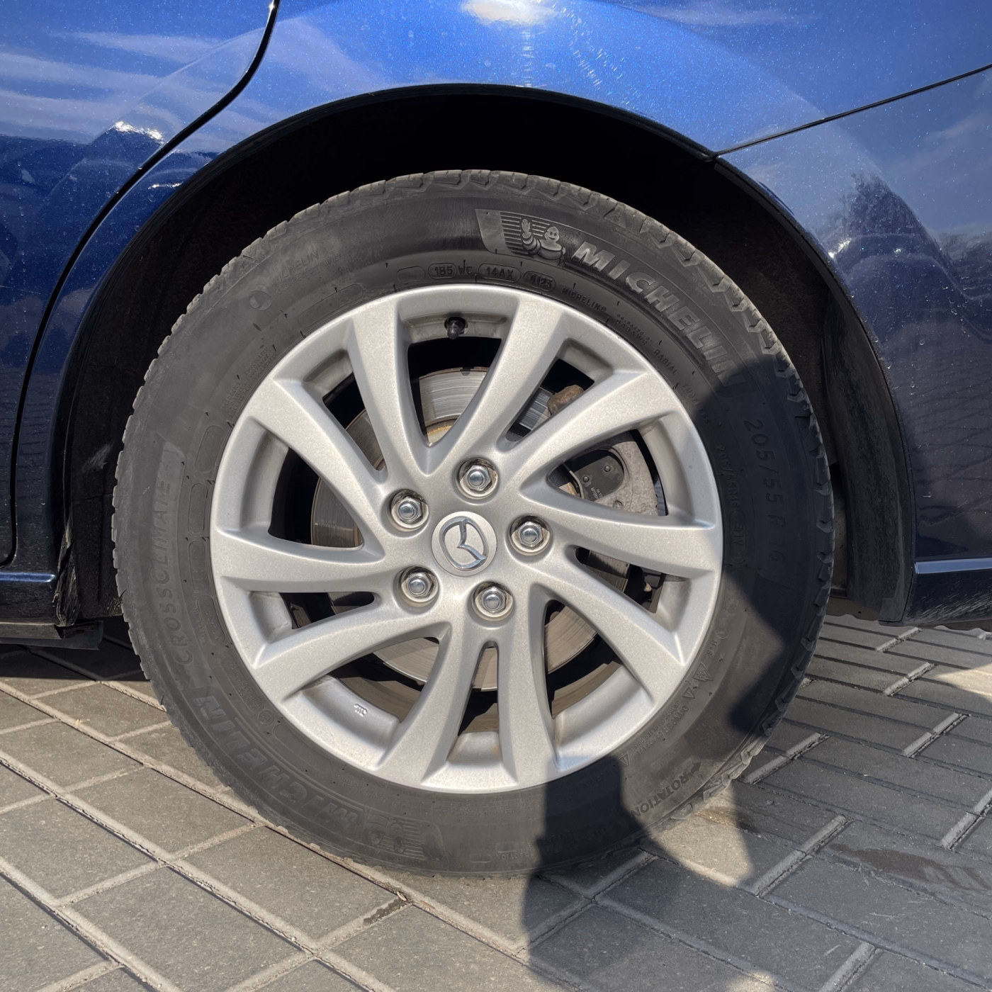 Mazda 5 фото 7