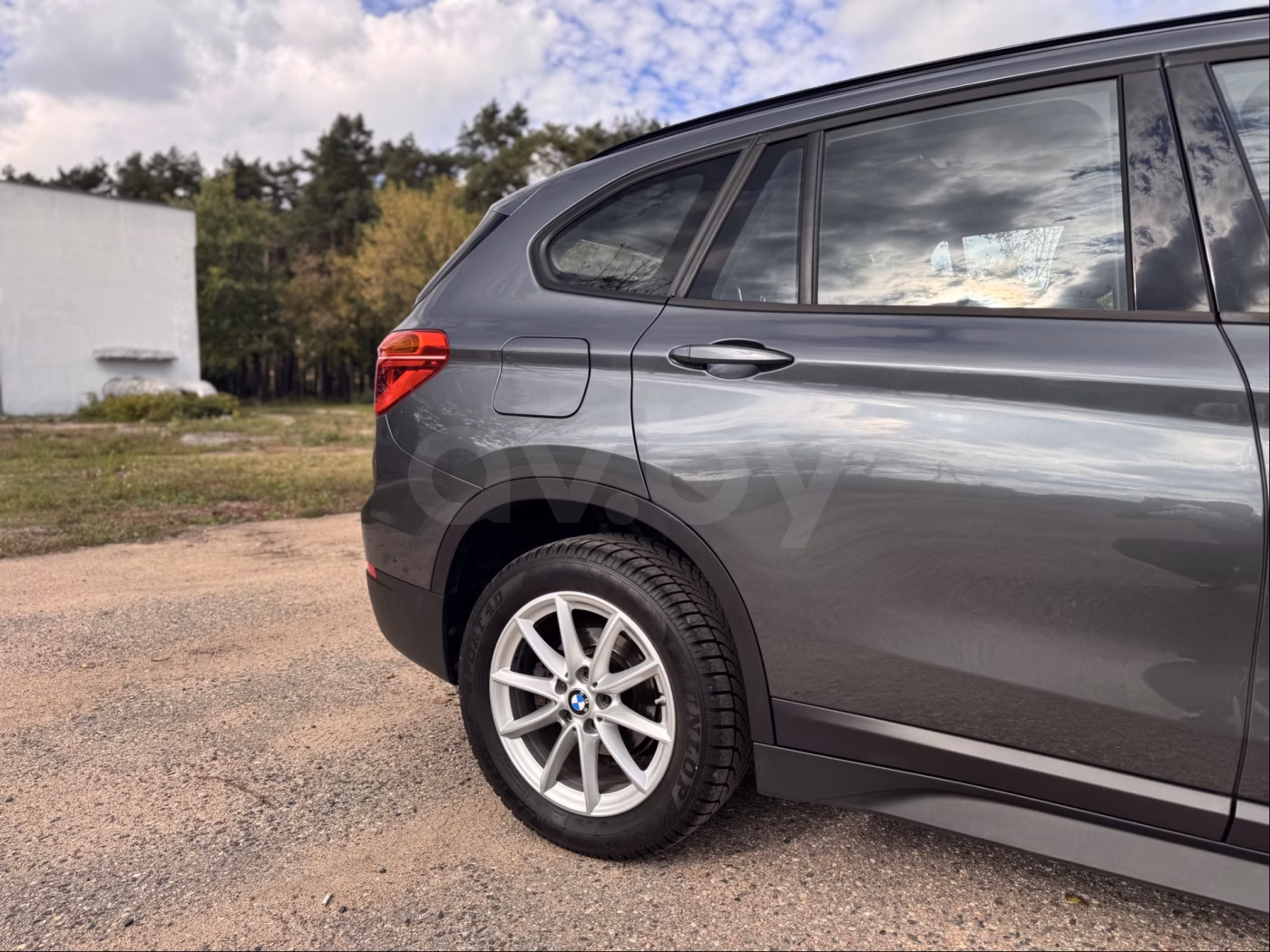 BMW X1 фото 8
