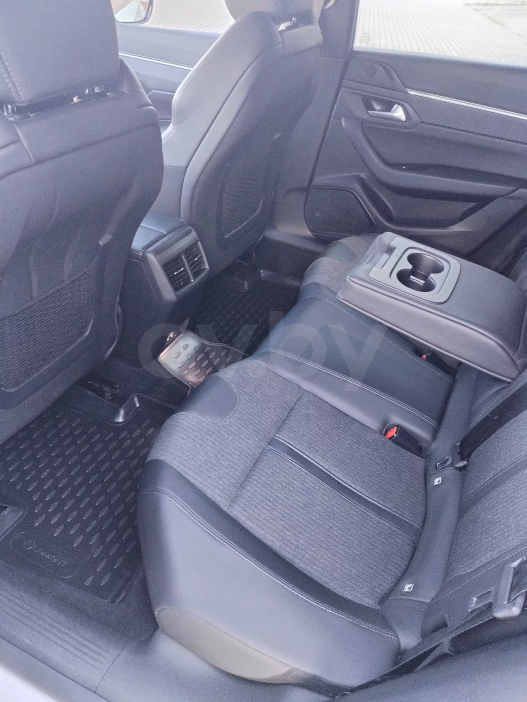 Peugeot 508 фото 18