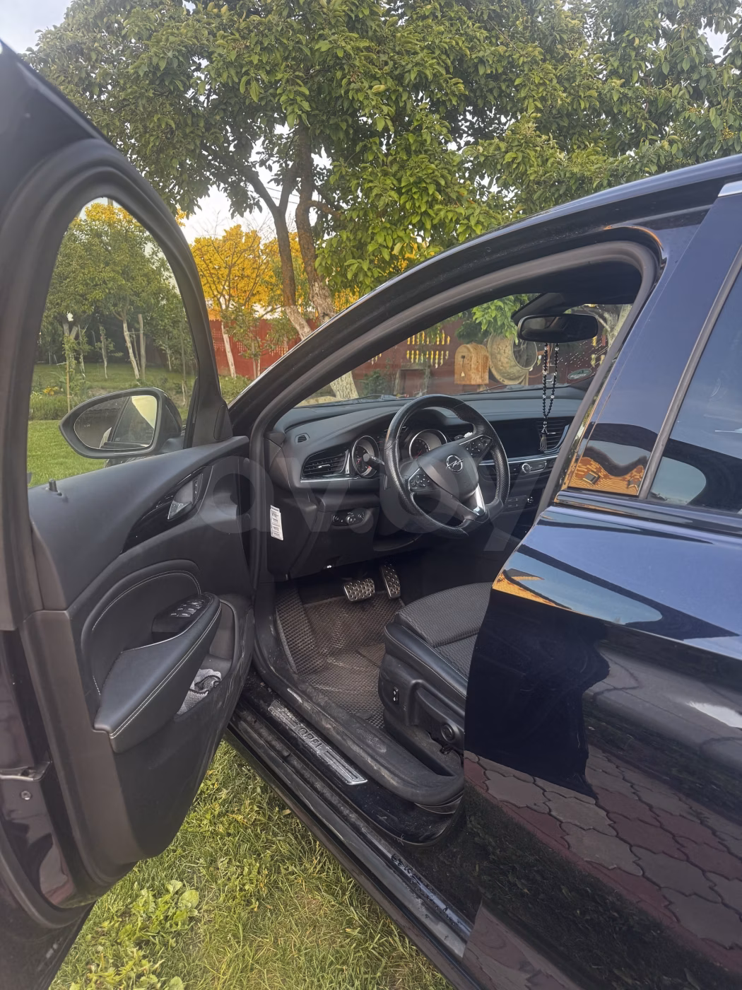 Opel Insignia фото 9