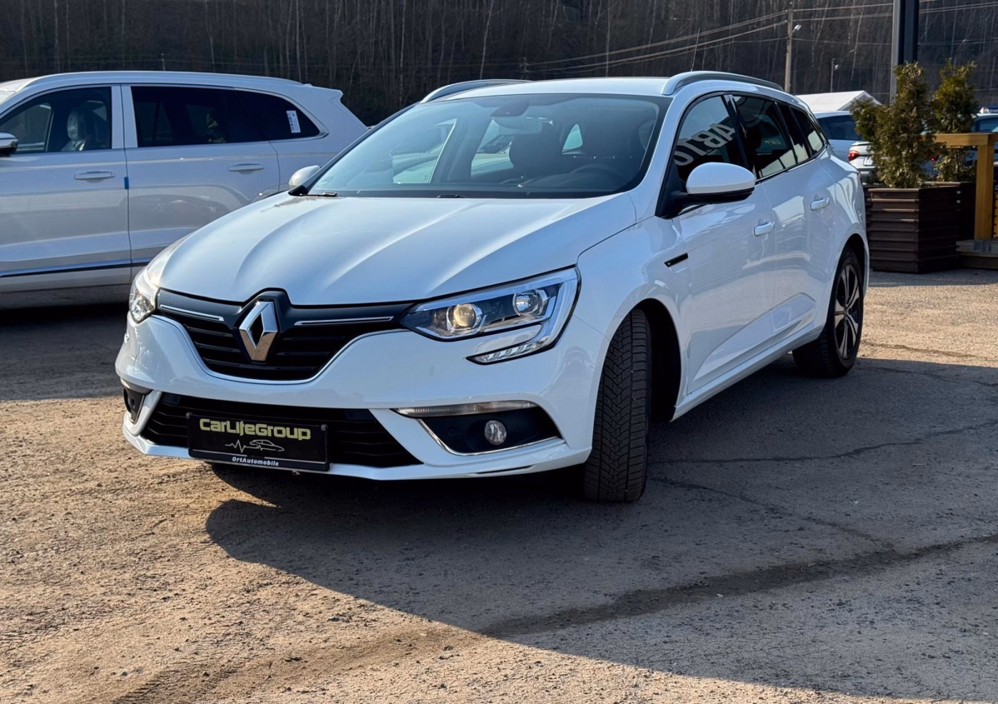 Renault Megane фото 2