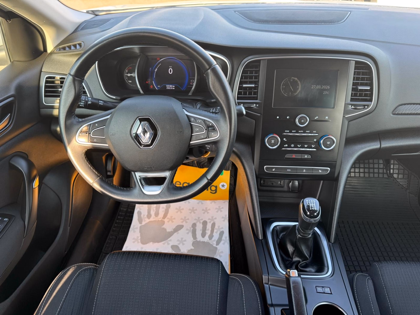 Renault Megane фото 13