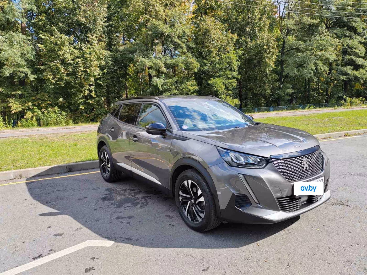 Peugeot 2008 фото 2