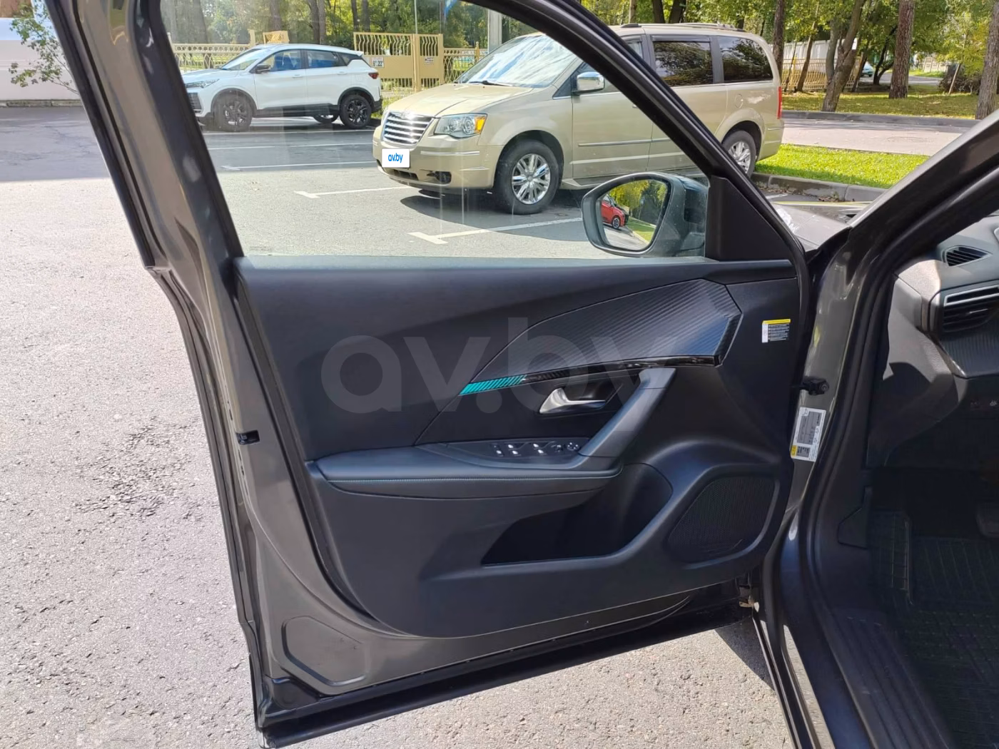 Peugeot 2008 фото 14