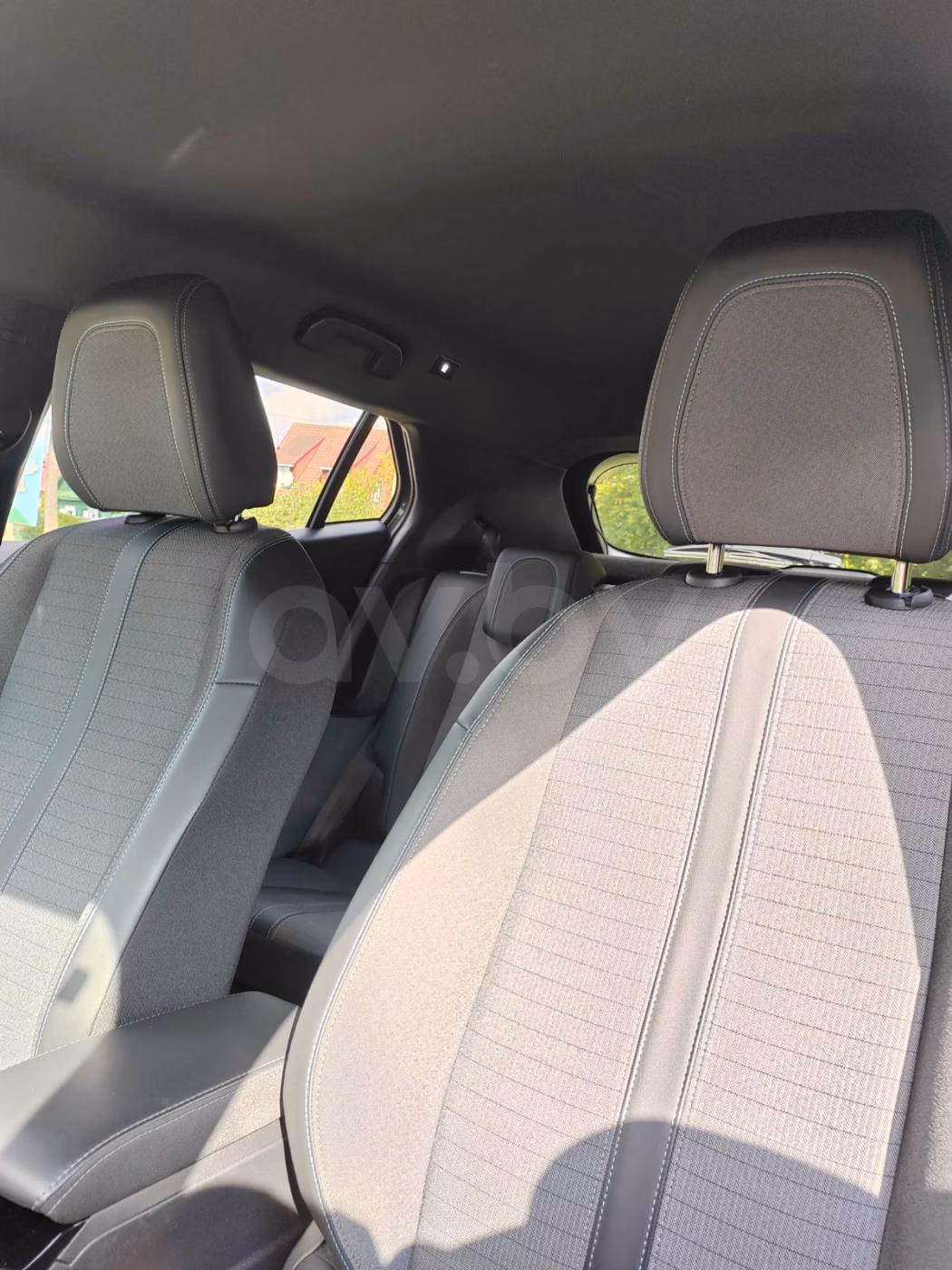 Peugeot 2008 фото 17