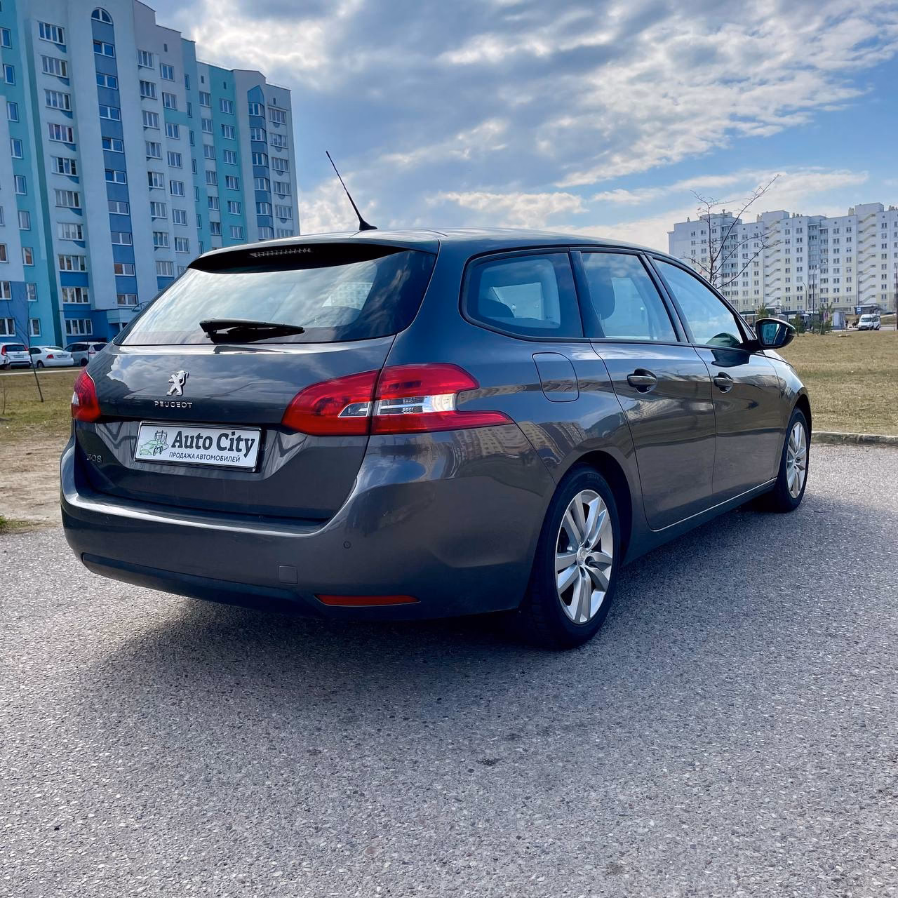 Peugeot 308 фото 4