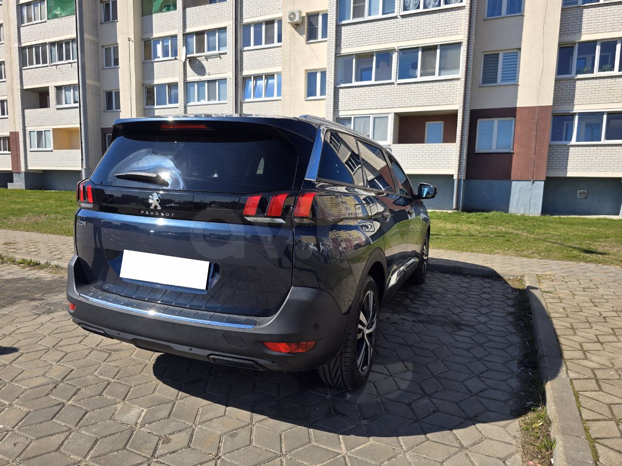Peugeot 5008 фото 4
