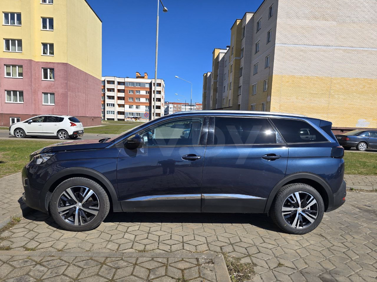 Peugeot 5008 фото 6