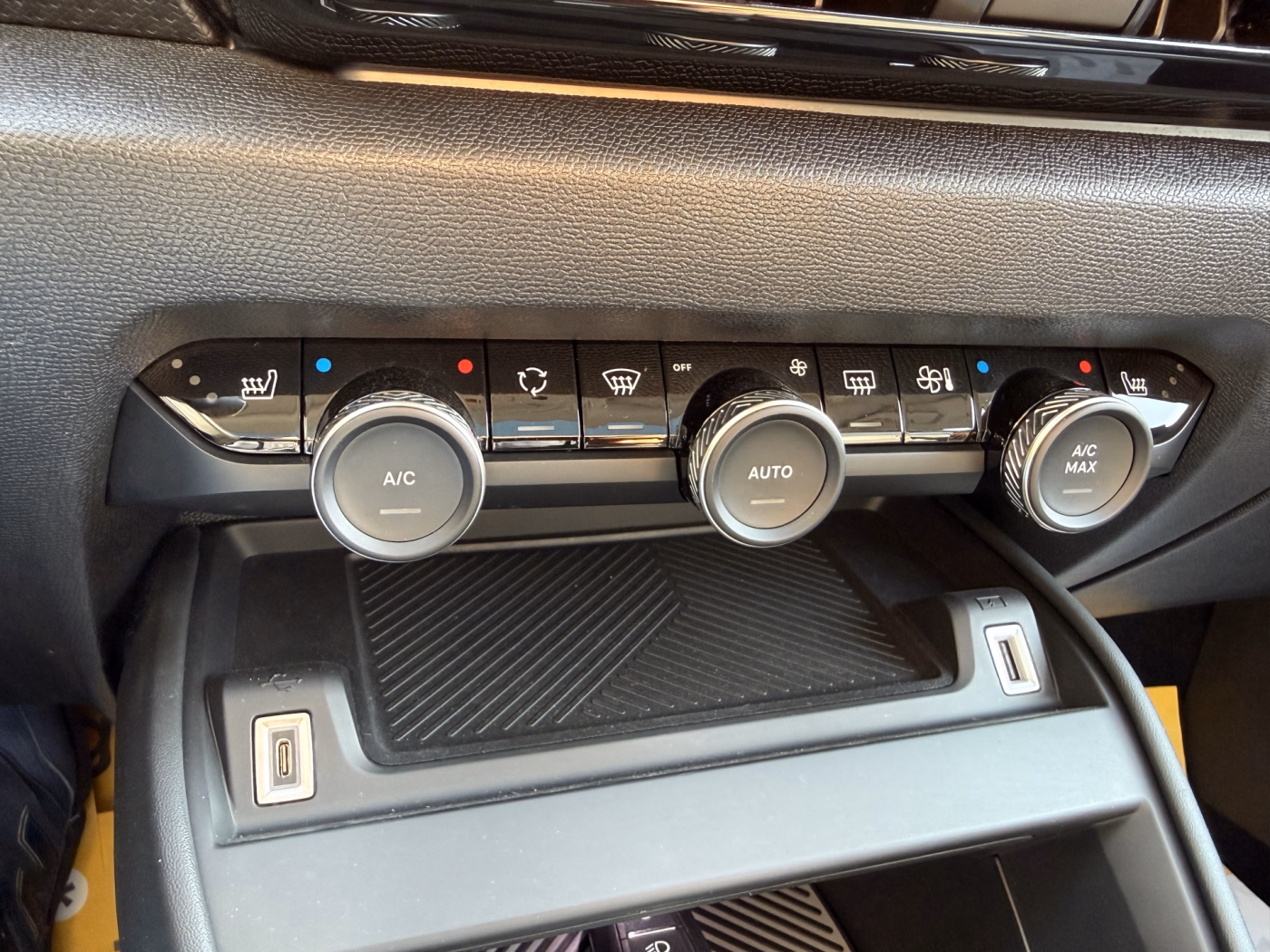 Citroen C4 фото 19