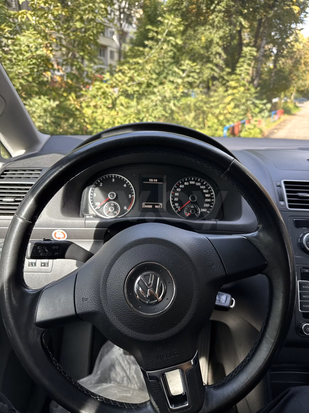 Volkswagen Touran фото 7
