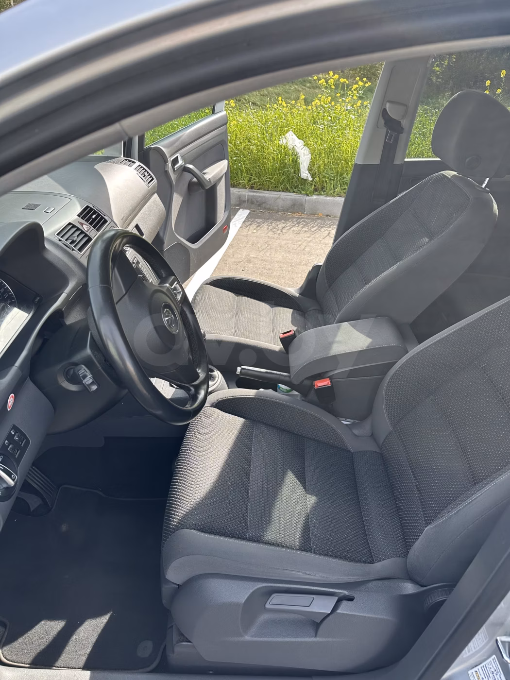 Volkswagen Touran фото 11