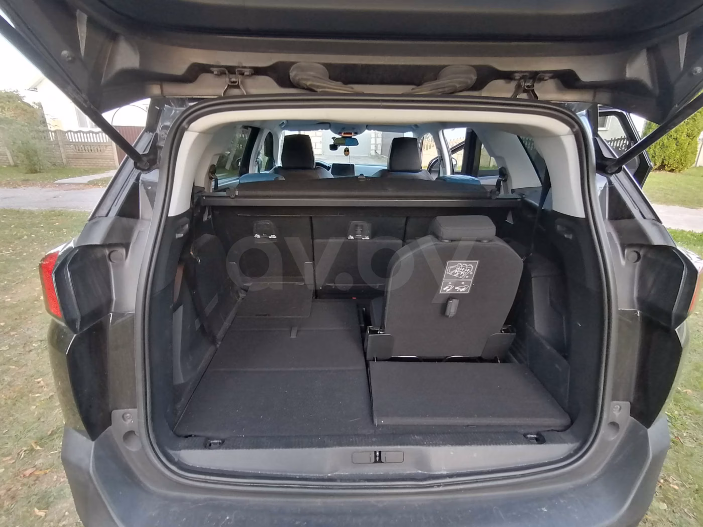 Peugeot 5008 фото 11