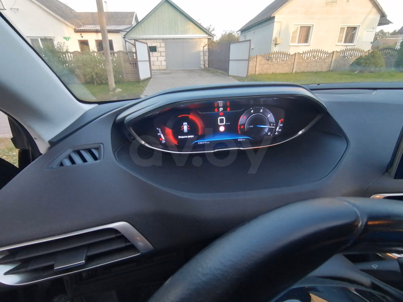 Peugeot 5008 фото 17