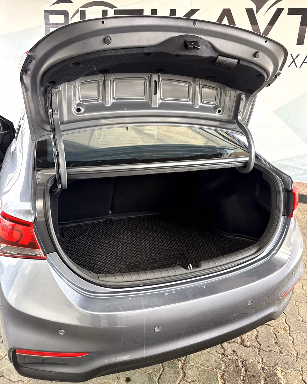 Hyundai Accent фото 14
