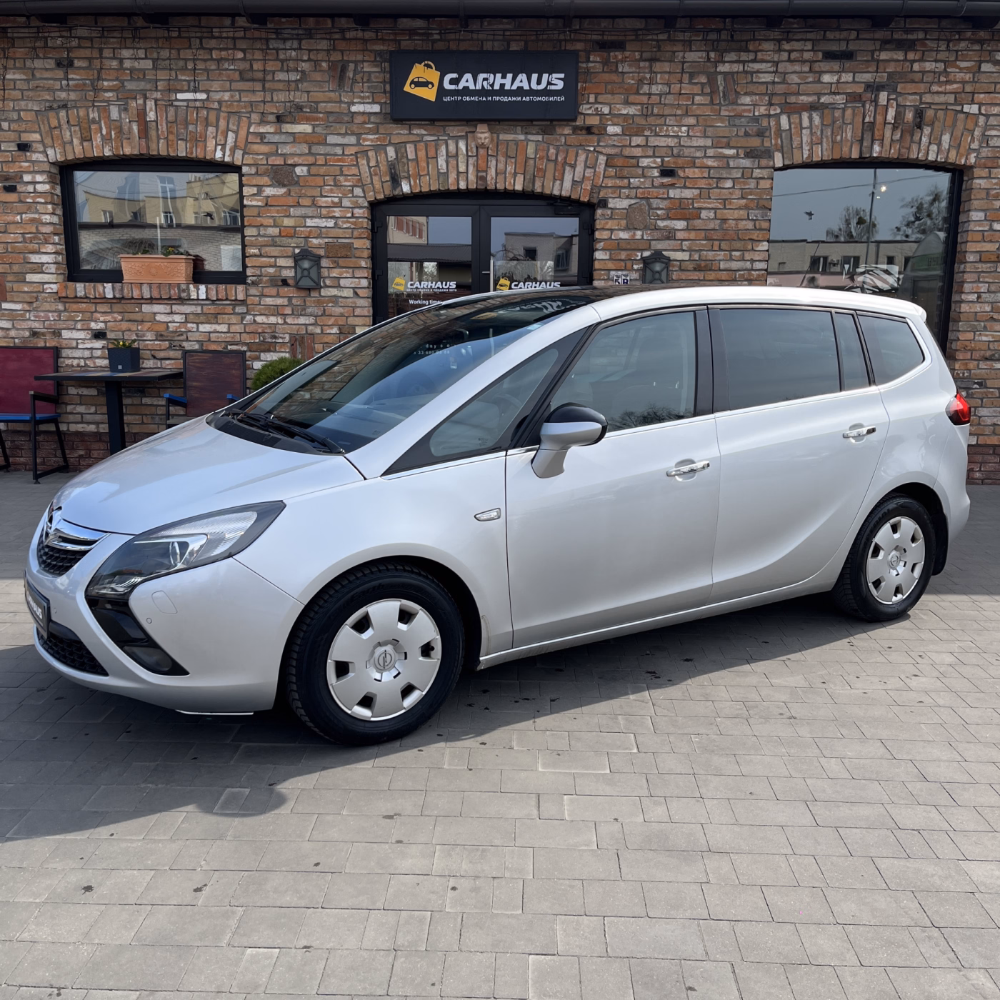 Opel Zafira фото 3