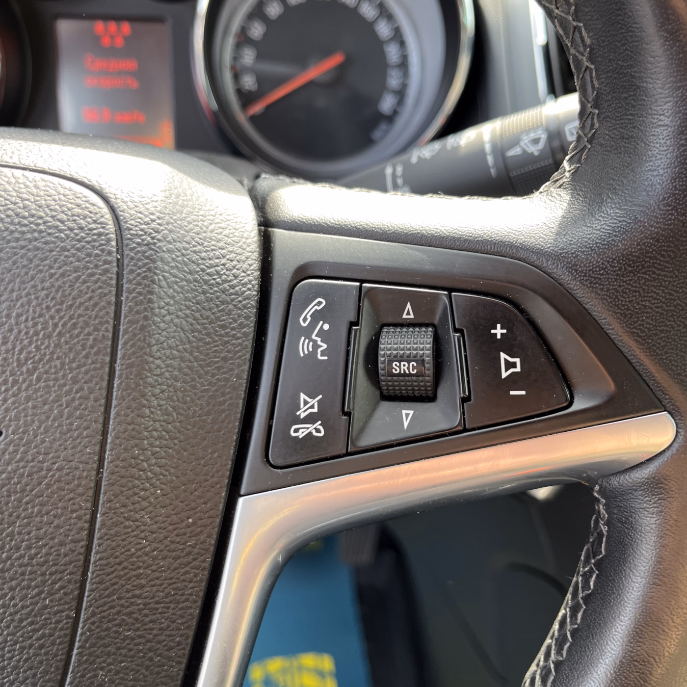 Opel Zafira фото 10