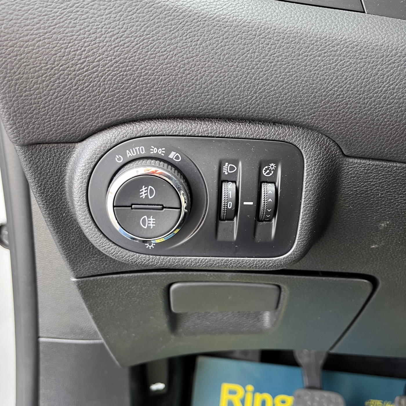Opel Zafira фото 12