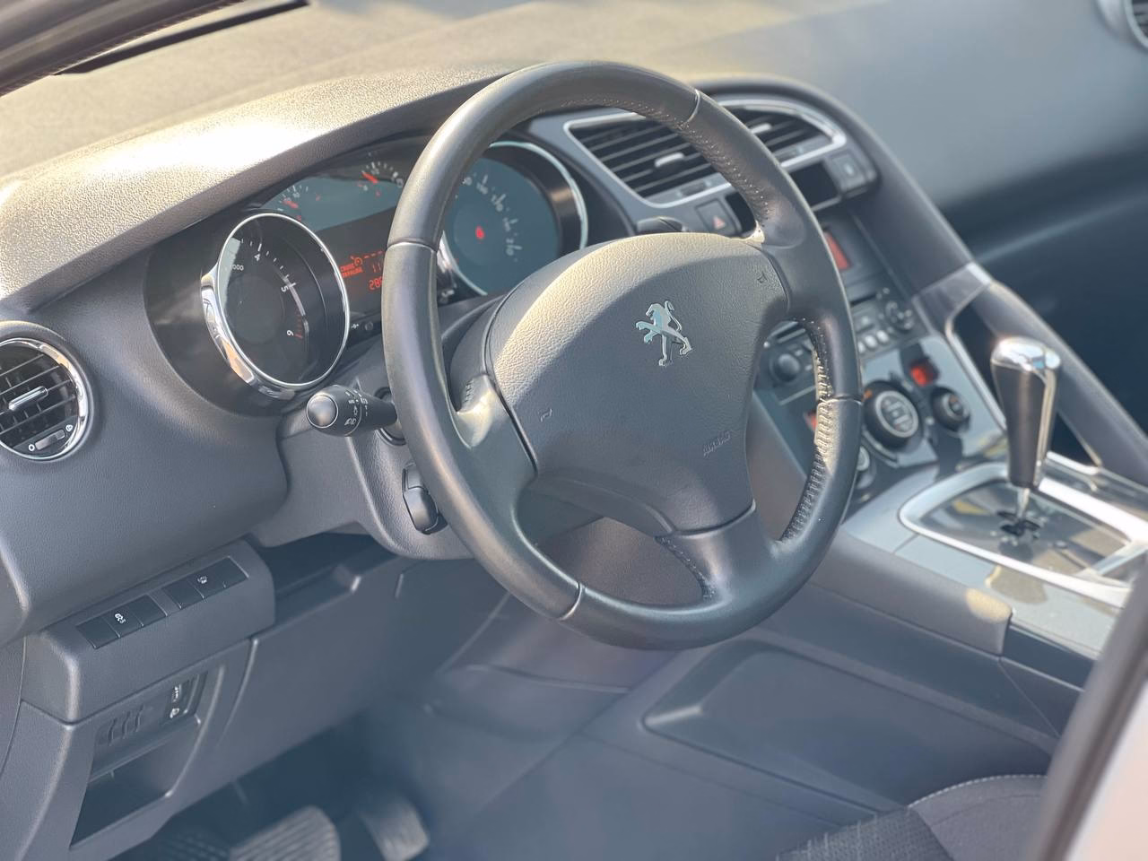 Peugeot 3008 фото 12