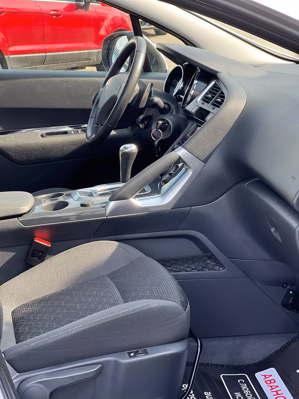 Peugeot 3008 фото 15