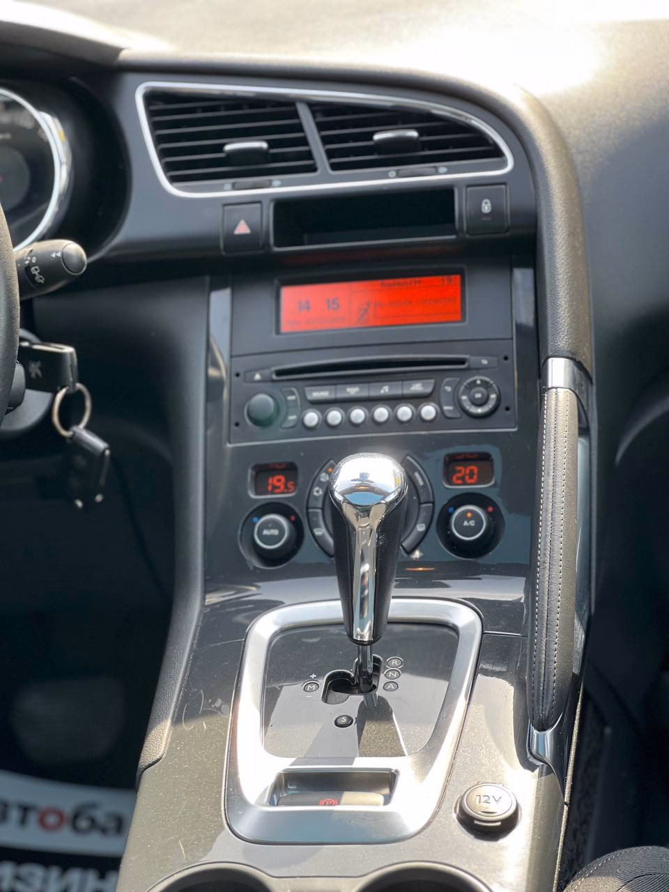 Peugeot 3008 фото 18
