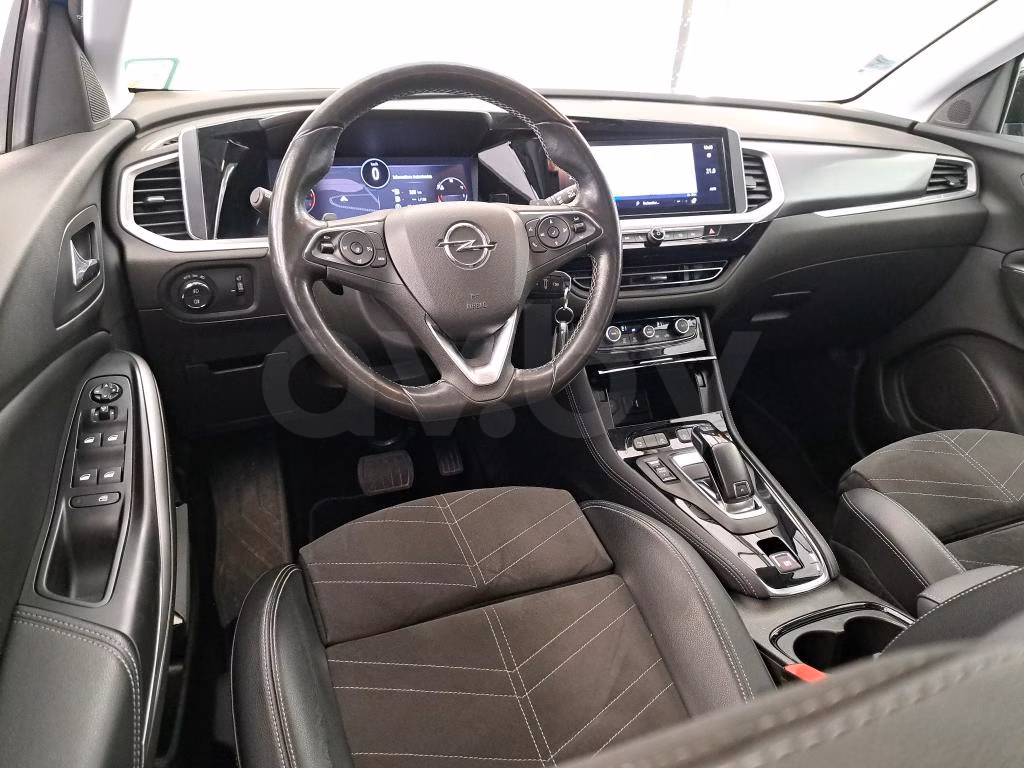 Opel Grandland X фото 7