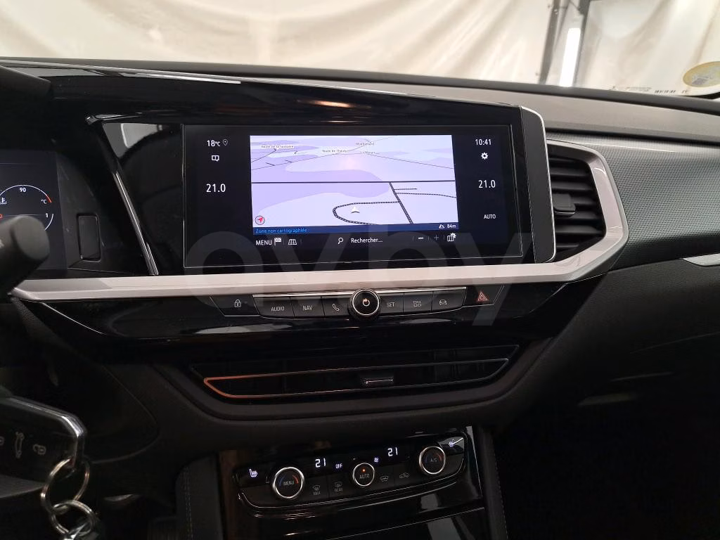 Opel Grandland X фото 9