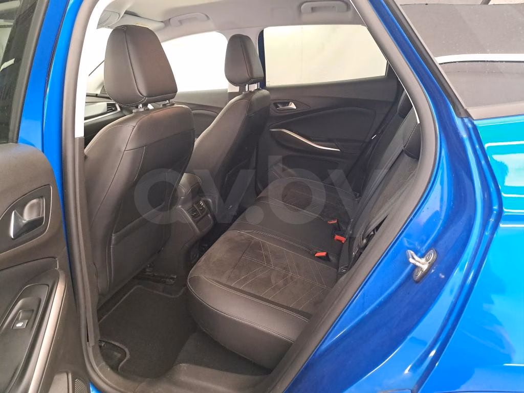 Opel Grandland X фото 12