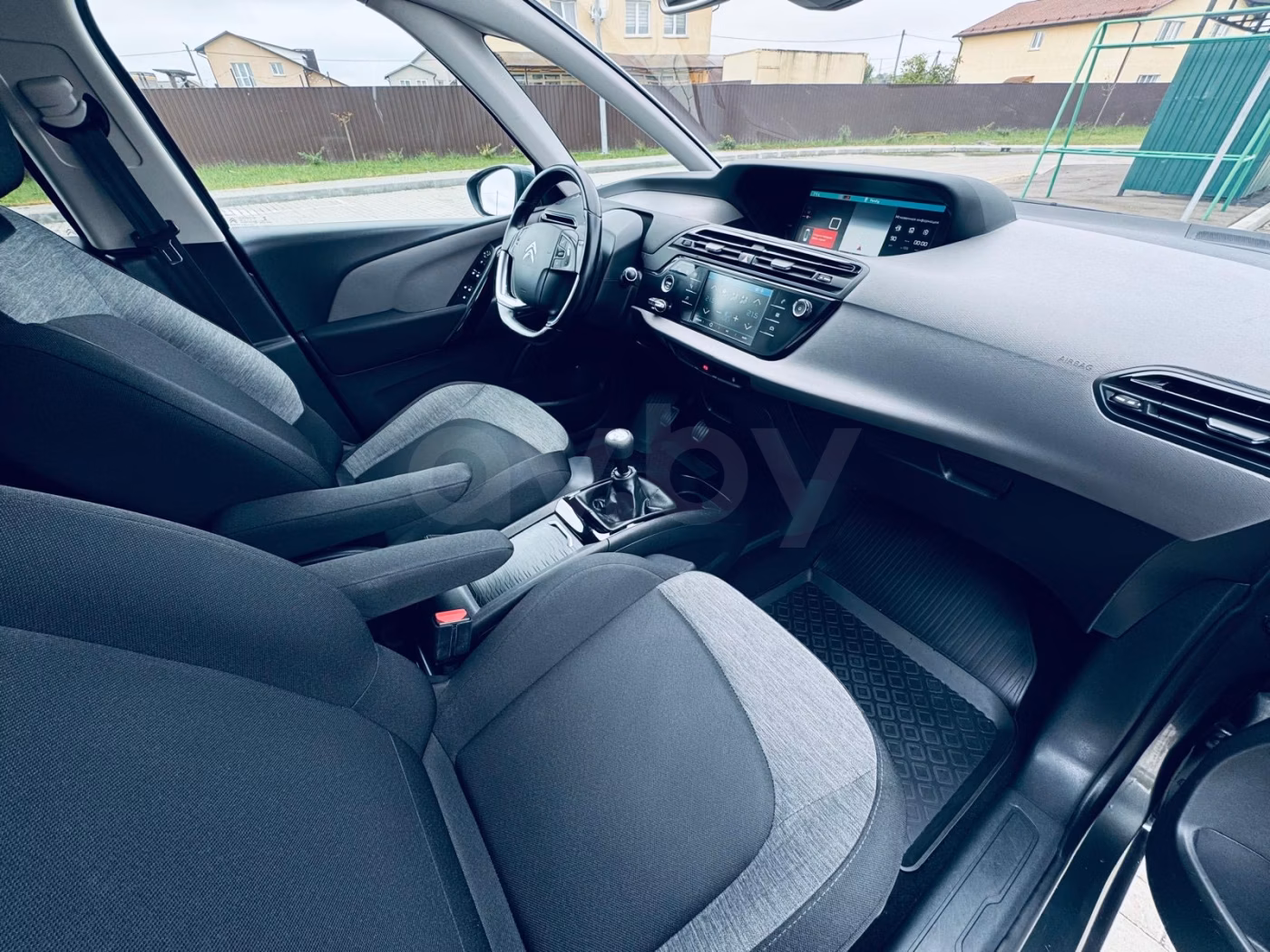 Citroen C4 Grand Picasso фото 11