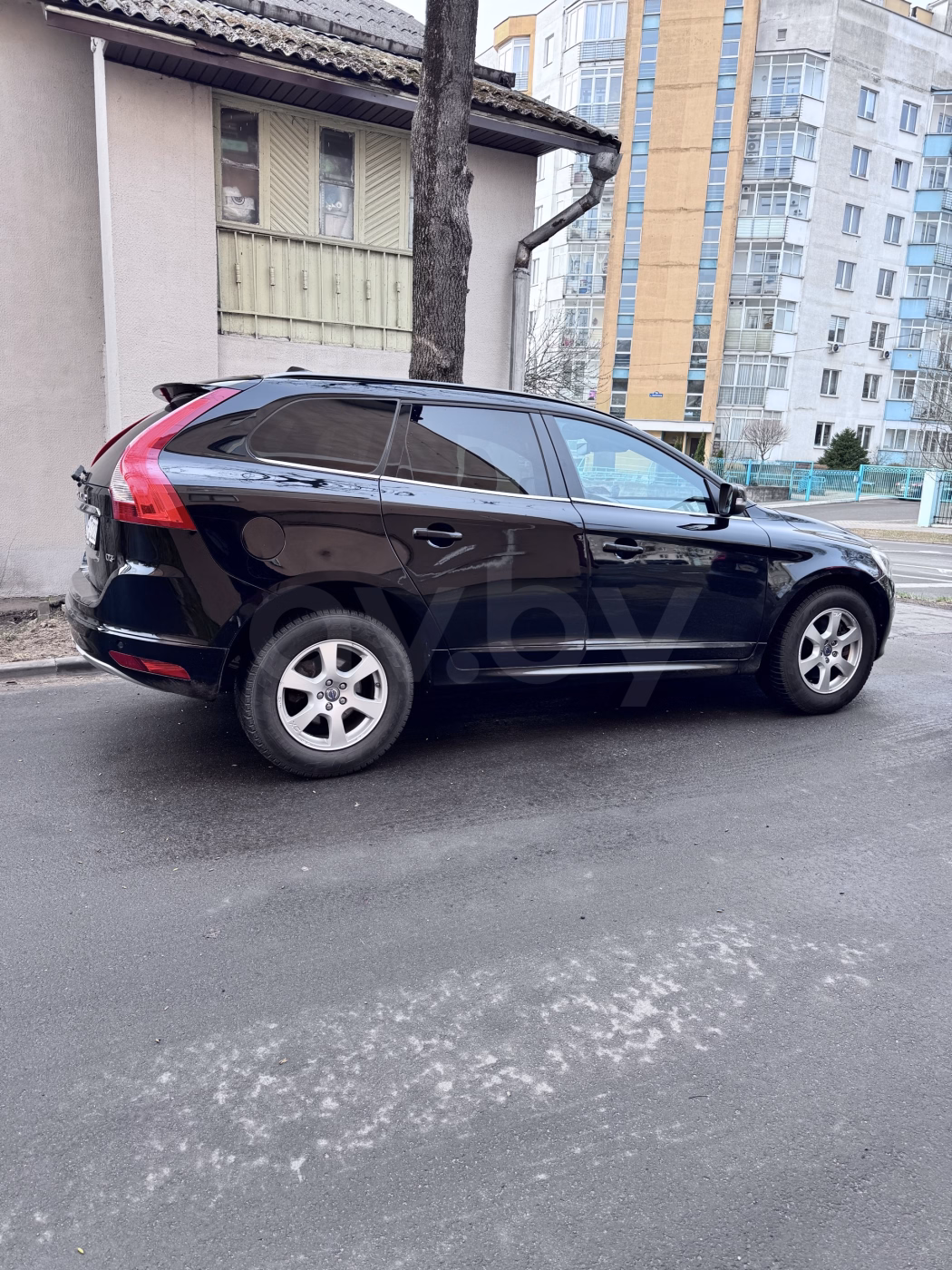 Volvo XC60 фото 3