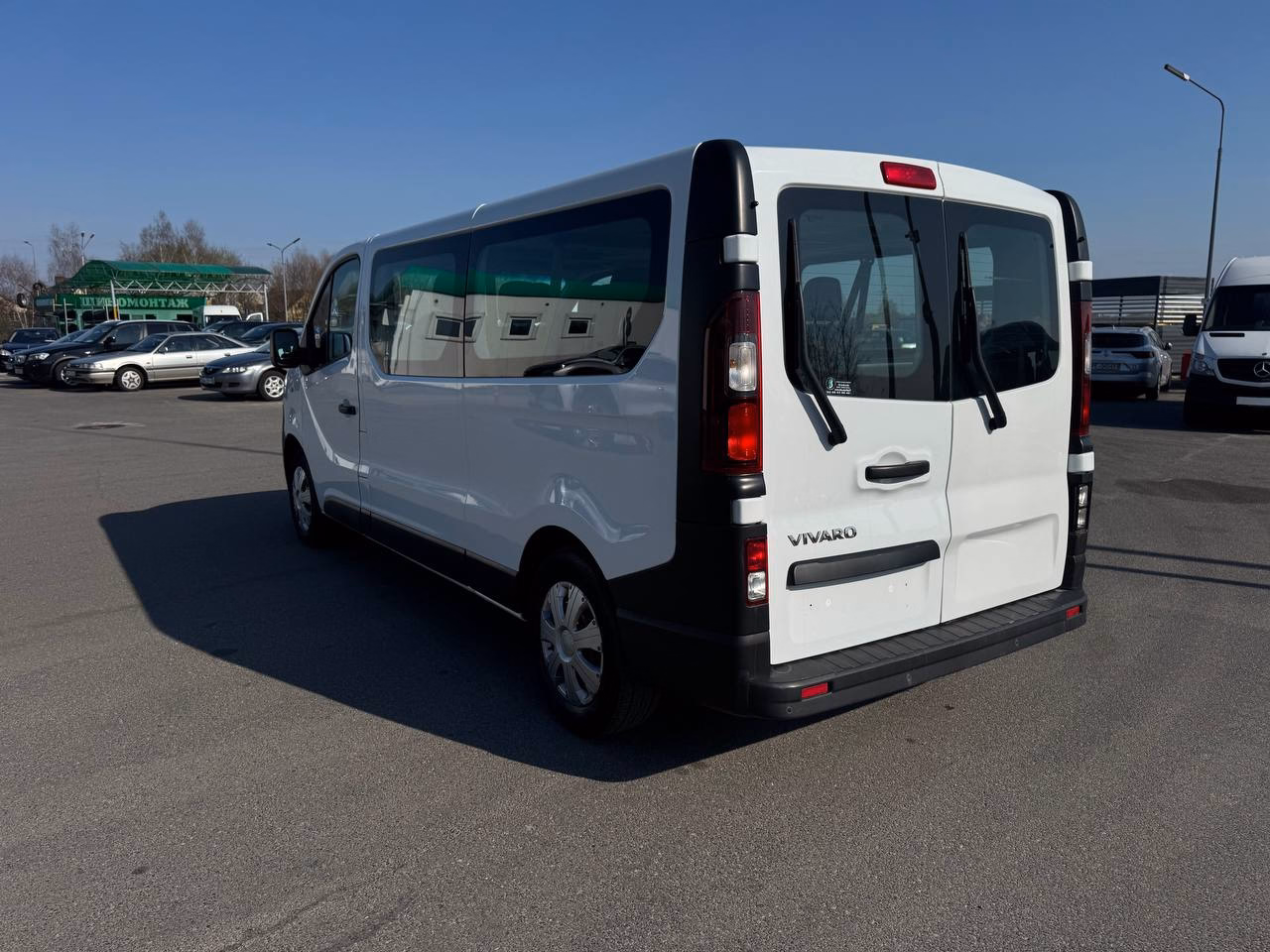 Opel Vivaro фото 4