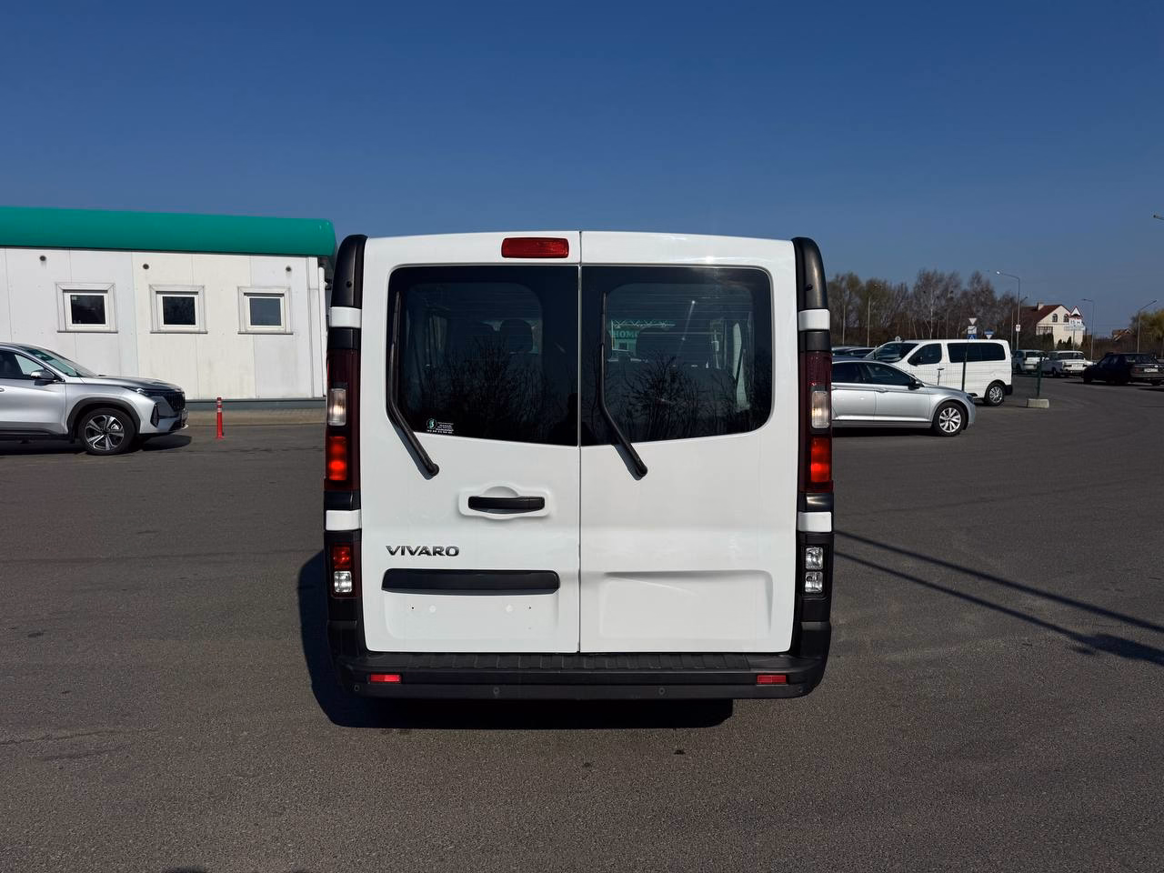 Opel Vivaro фото 5