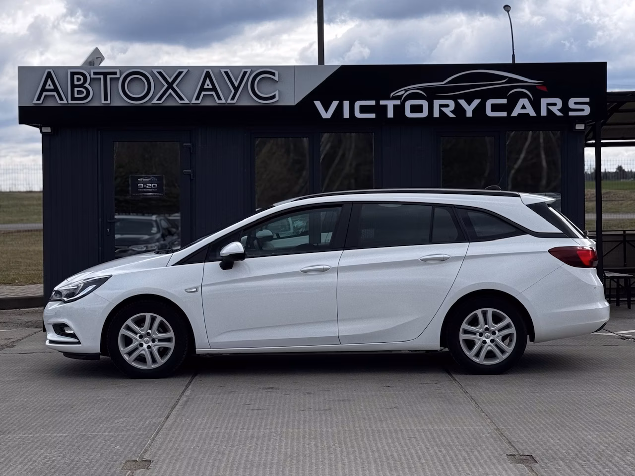 Opel Astra фото 2