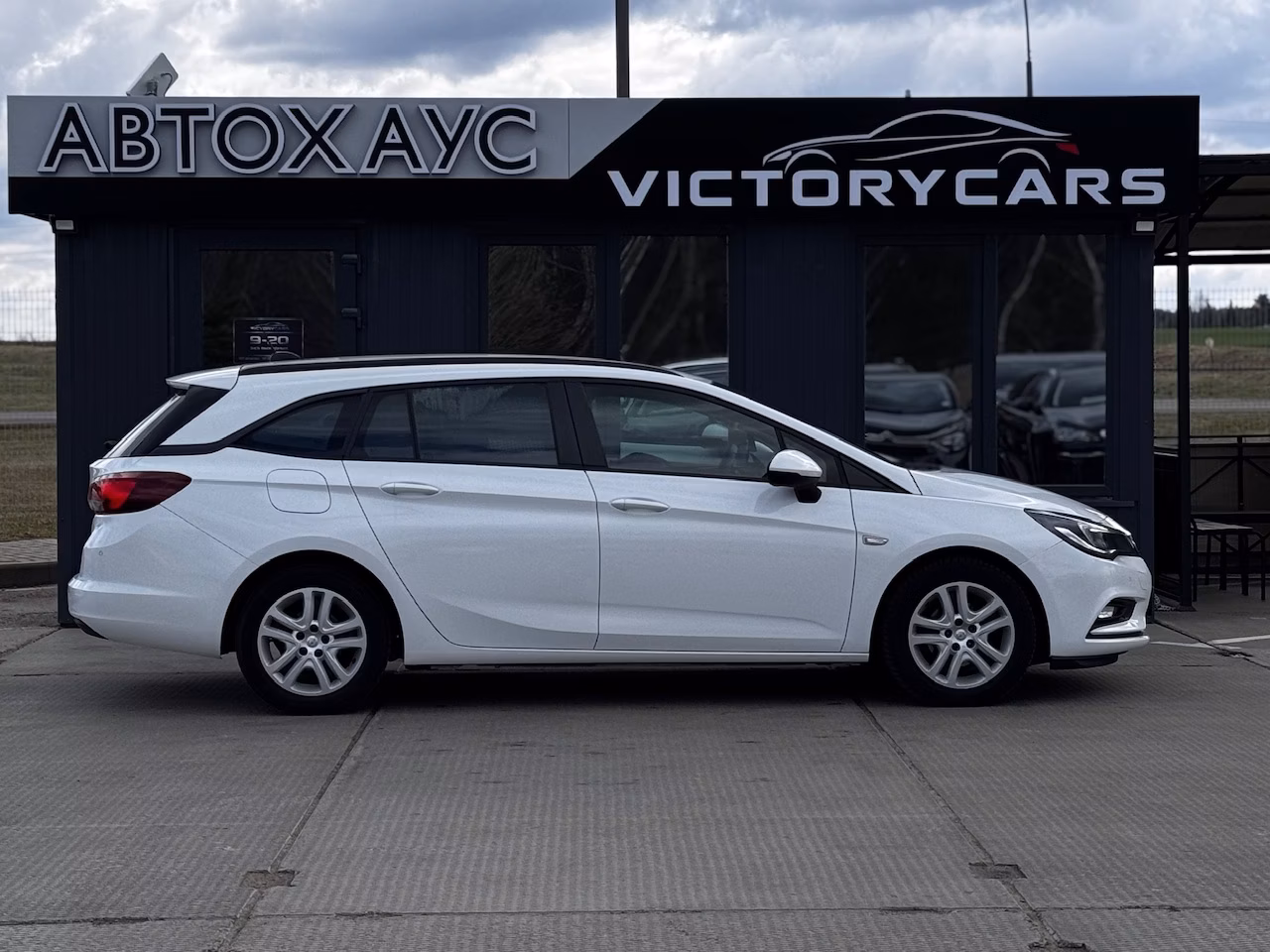 Opel Astra фото 6