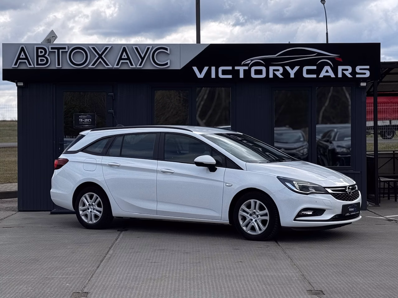 Opel Astra фото 7