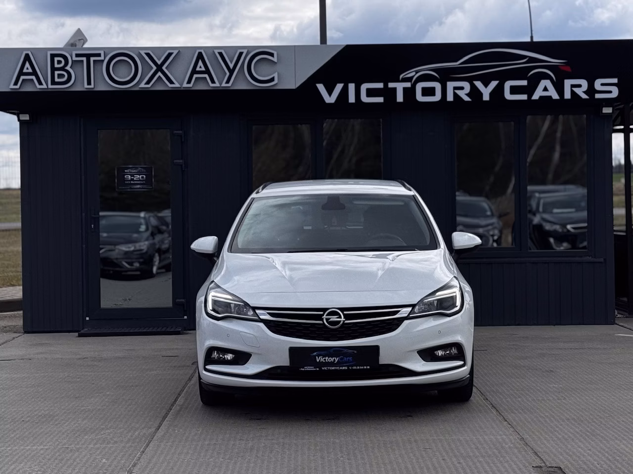 Opel Astra фото 8