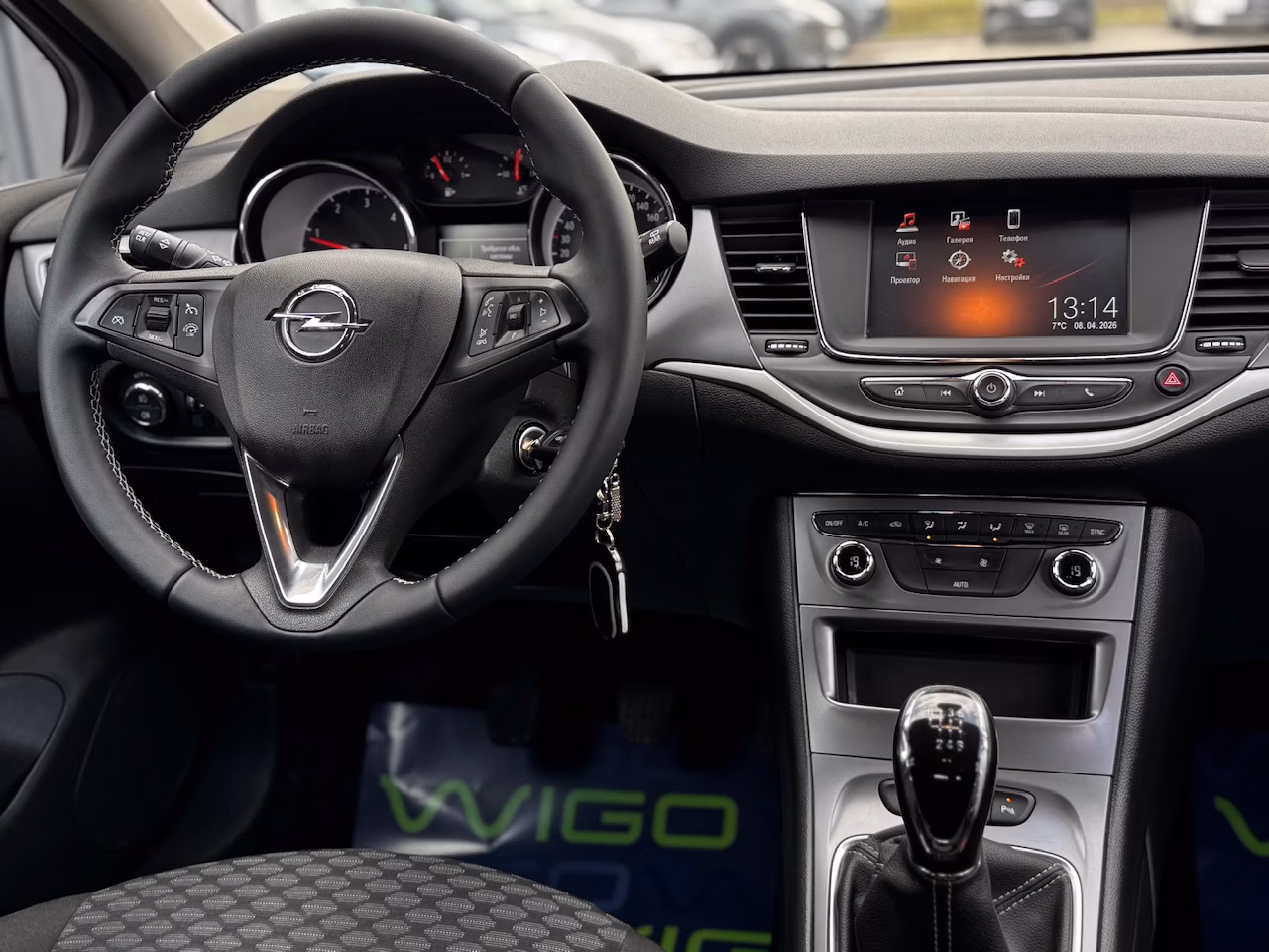 Opel Astra фото 12