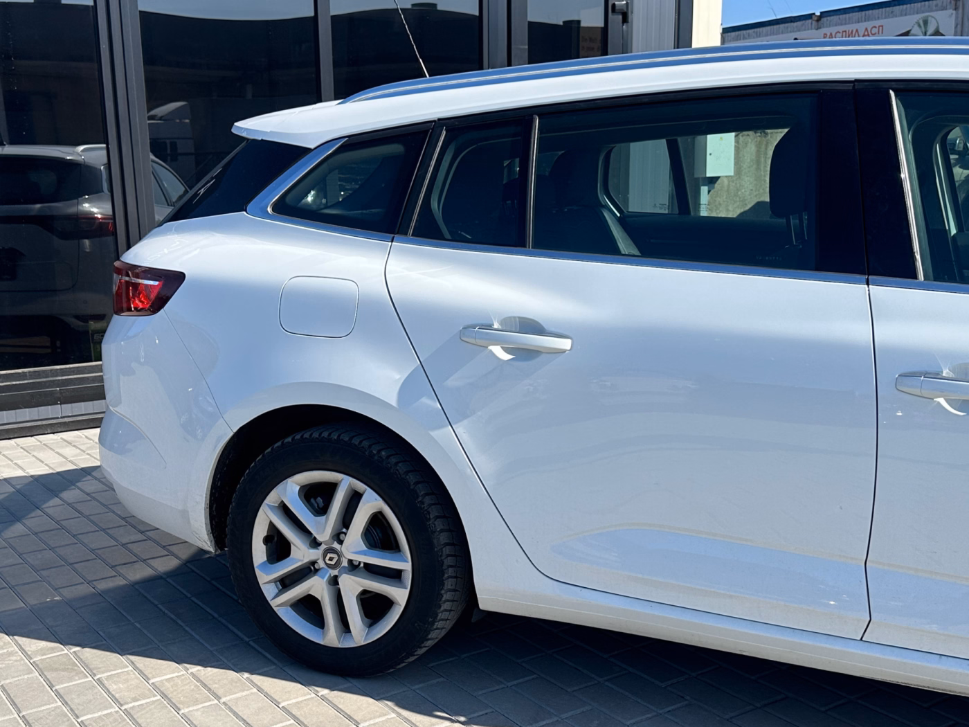 Renault Megane фото 7